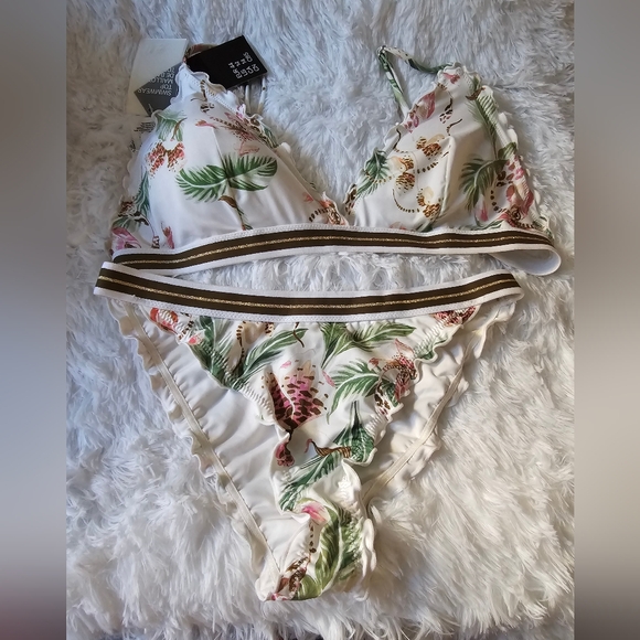 H&M Padded Triangle Bikini Top (14) & Cheeky Bikini Bottom (6) - Tropical Jungle - Picture 7 of 11